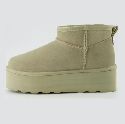 Cozy Platform Mini Winter Boots